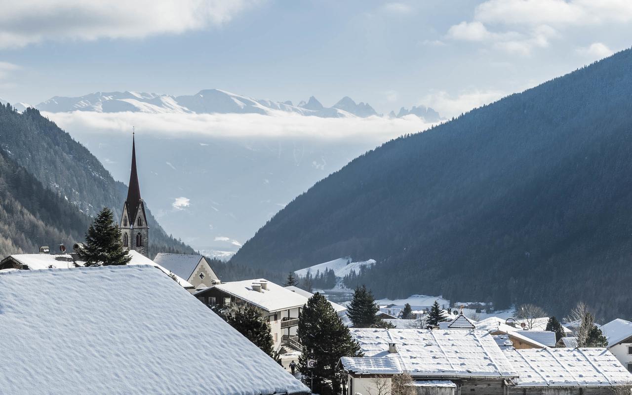 B&B Hotel Alpenrose Rooms & Apartments Вальес Экстерьер фото